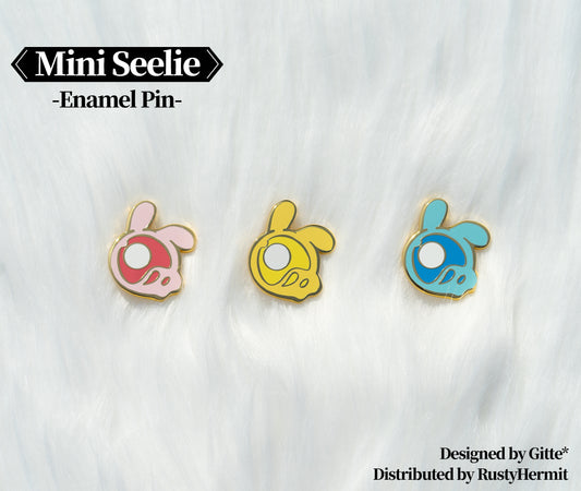 Mini Seelie Enamel Pin